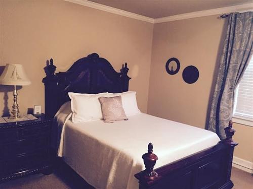 The Woodford Inn Versailles ภายนอก รูปภาพ